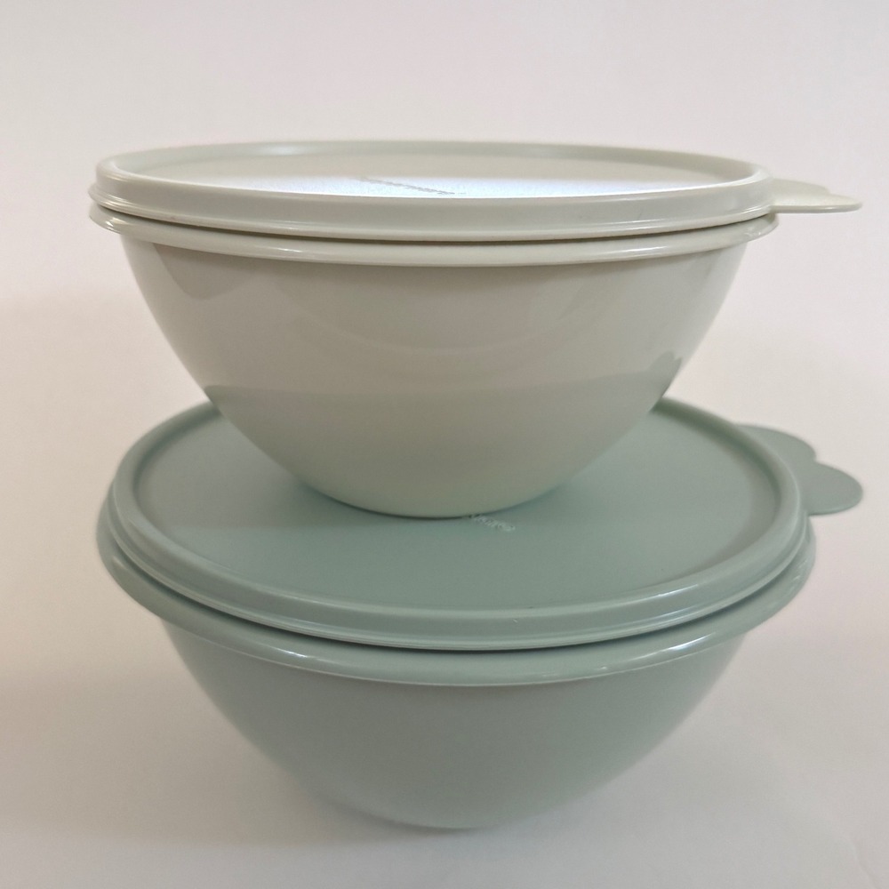 Vintage Tupperware Wonderlier Bowl Set Pastel Green White Lids USA
